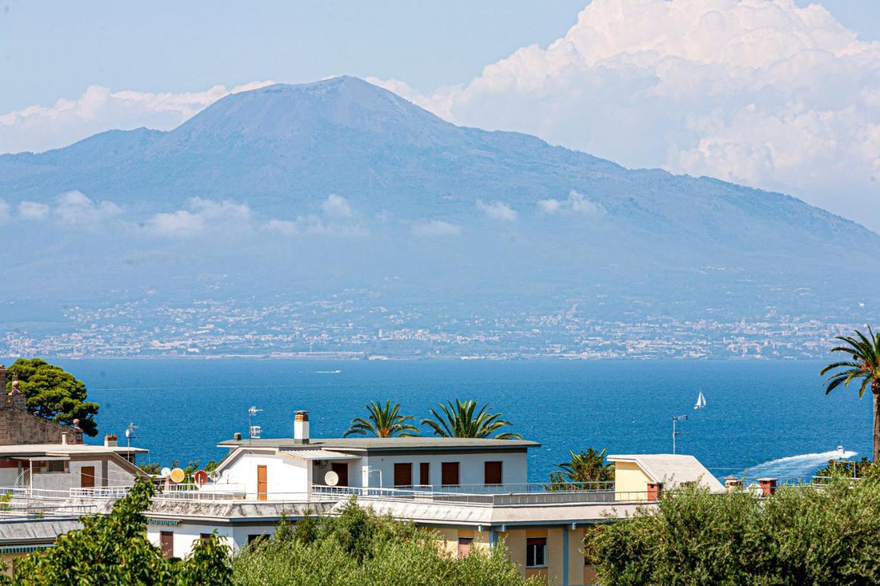Estate4Home - Casa Maridea Sorrento Exteriör bild